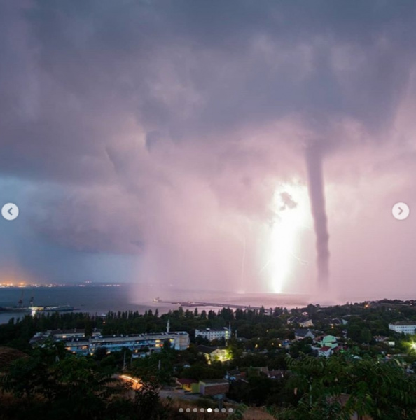 Ялта ушла под воду: в оккупированном Крыму бушевала стихия